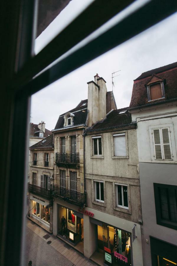 Big Studio Apartment Dijon Exterior photo